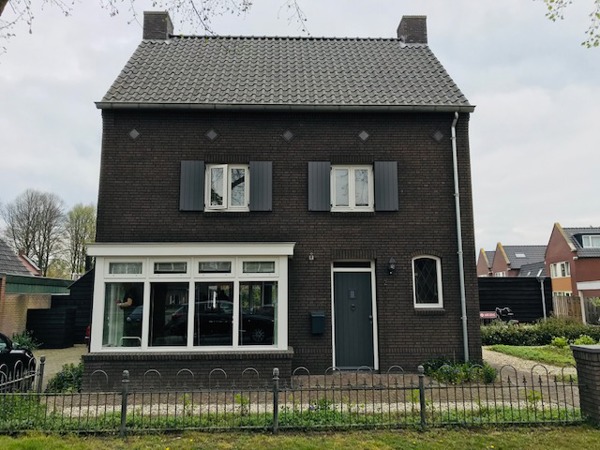 Geffen (NL) - Zwart Mangaan z.z. HV WF 